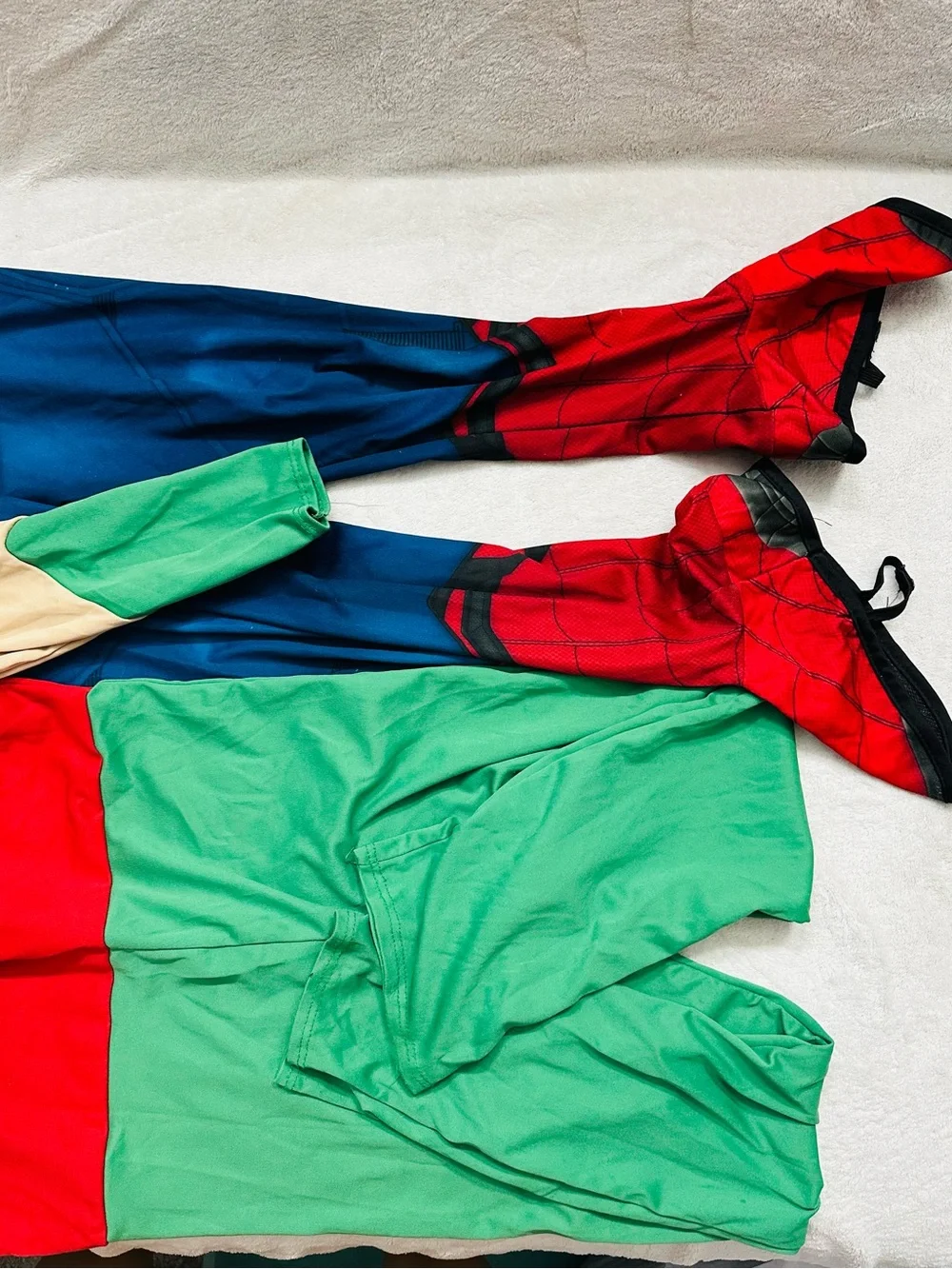 Lot Halloween Boys Costumes Size 6/8 Years Spidermen,Robin Excellent Condition